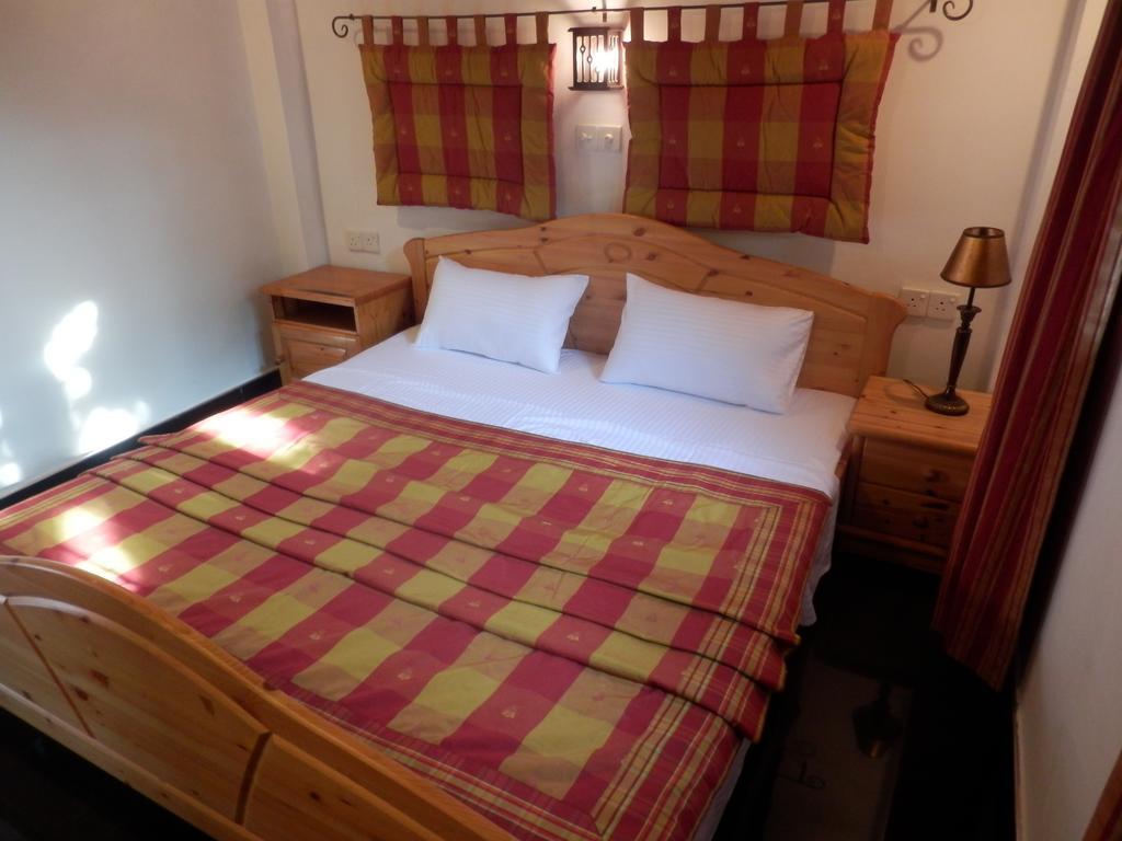 Ronny Cottage Negombo Zimmer foto