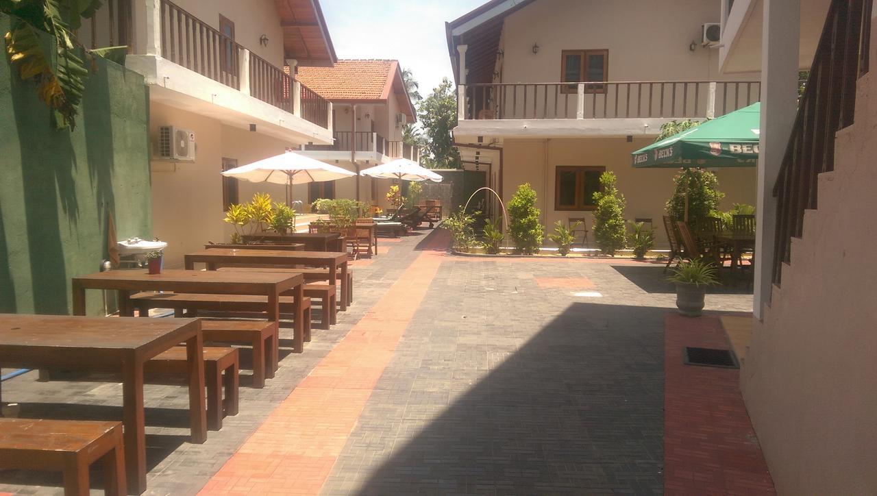 Ronny Cottage Negombo Exterior foto